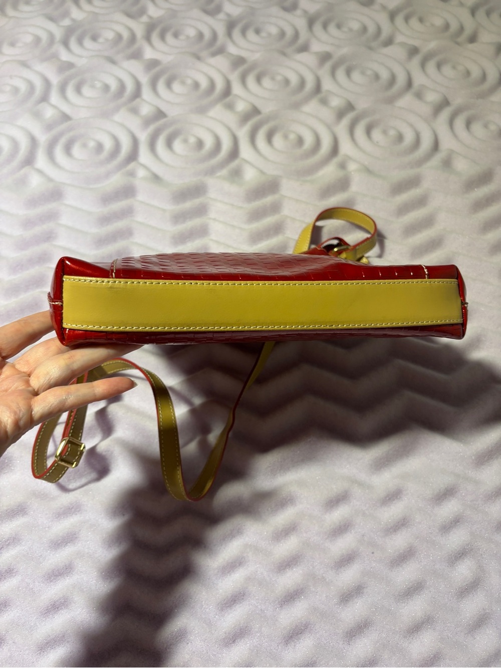 Italian Arcadia Red Patent Crossbody Bag with Contrast Strap - Picture 8 of 15
